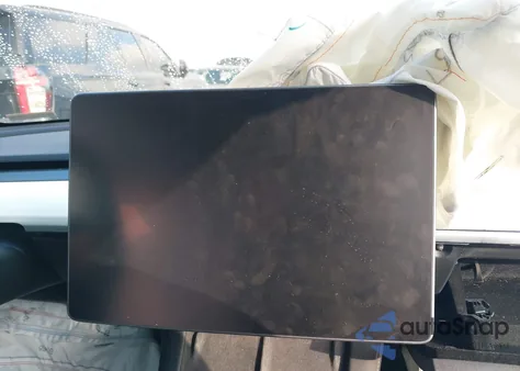 2022 Tesla Model Y Performance Dual Motor All-Wheel Drive z USA, uszkodzony, nr VIN 7SAYGDEFXNF403966